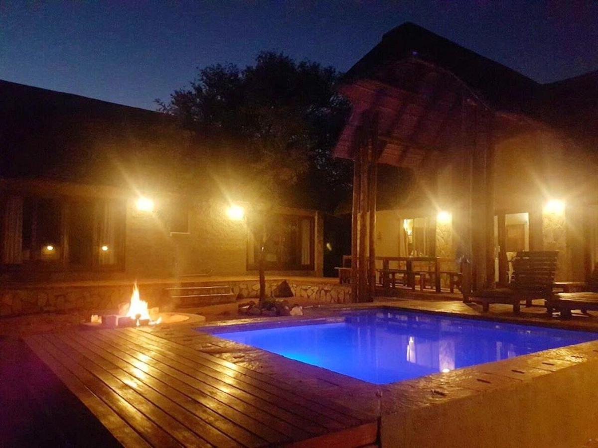 Ujabule Lodge Hoedspruit Exteriör bild