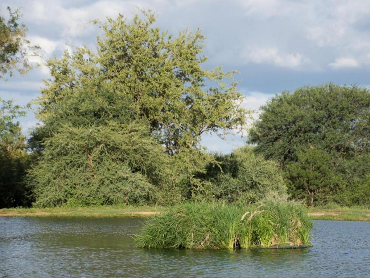 Ujabule Lodge Hoedspruit Exteriör bild