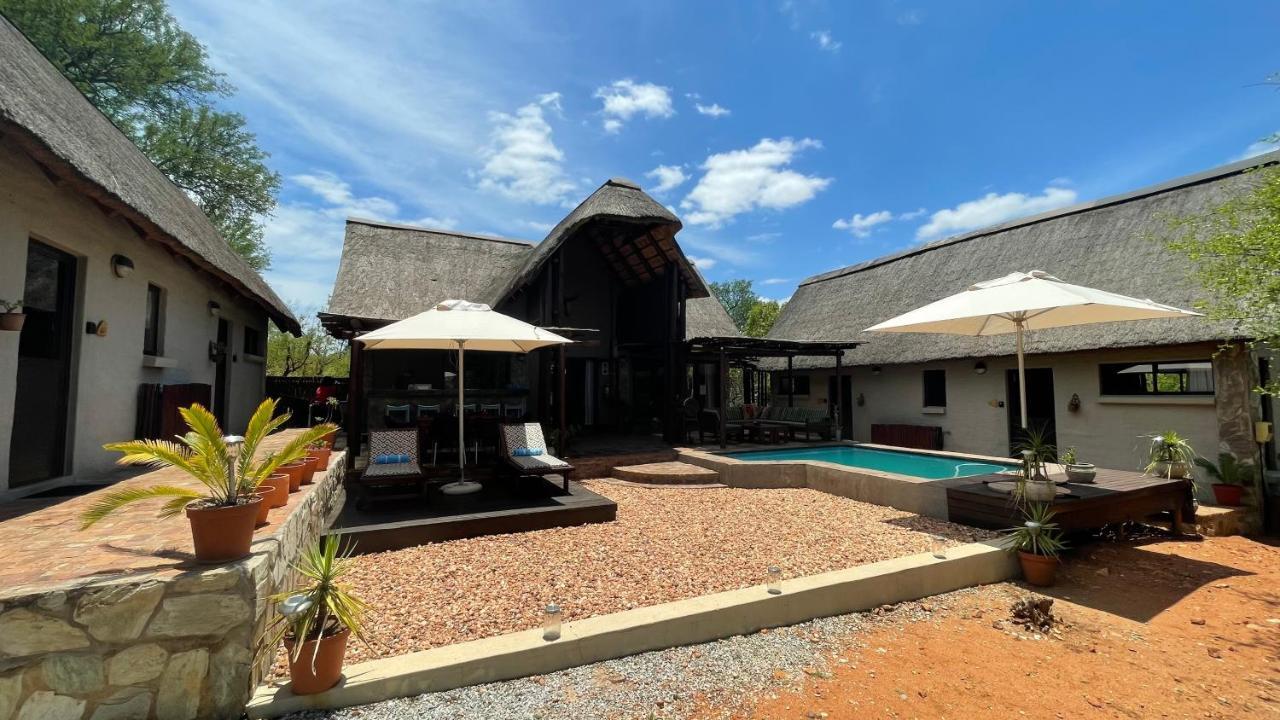 Ujabule Lodge Hoedspruit Exteriör bild